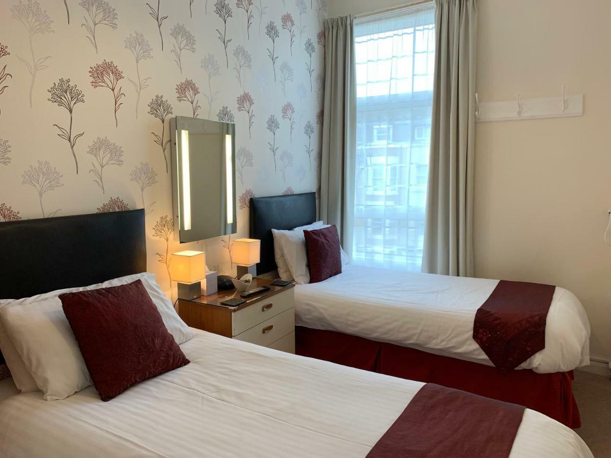 Howdale Guest house Scarborough